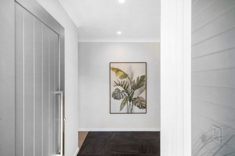 Photo of property in 22 Young Place, Taradale, Napier, 4112