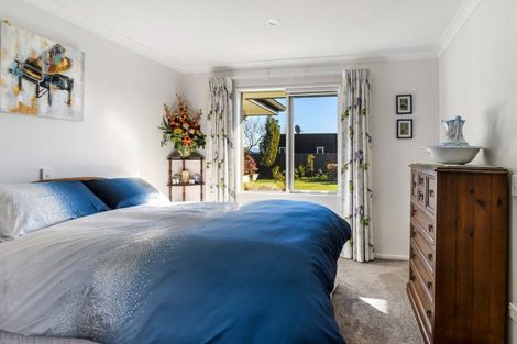 Photo of property in 10 Harold Place, Stoke, Nelson, 7011