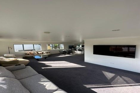 Photo of property in 2/840 Whangaparaoa Road, Manly, Whangaparaoa, 0930