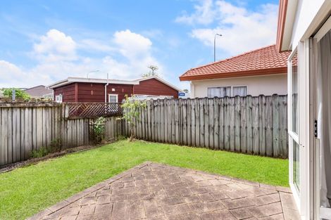 Photo of property in 1/5 Dana Place, Somerville, Auckland, 2014