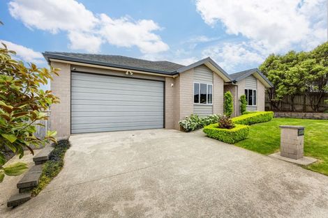 Photo of property in 4 Peel Lane, Aotea, Porirua, 5024