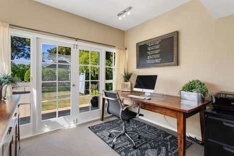 Photo of property in 40 Garden Road, Merivale, Christchurch, 8014