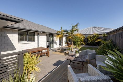 Photo of property in 38 Kohekohe Road, Papamoa Beach, Papamoa, 3118