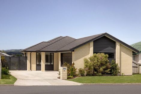 Photo of property in 10 Fearnley Grove, Pyes Pa, Tauranga, 3112