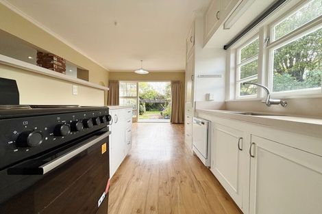 Photo of property in 2/49 Ashgrove Terrace, Somerfield, Christchurch, 8024