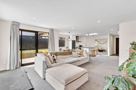 Photo of property in 7 Tomtit Crescent, Lake Hawea, Wanaka, 9382