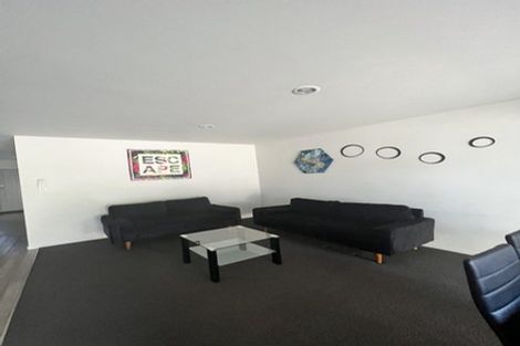 Photo of property in 19/100u Knighton Road, Hillcrest, Hamilton, 3216