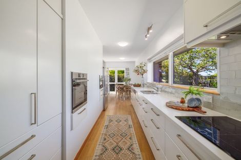 Photo of property in 43 Mcdougall Avenue, St Albans, Christchurch, 8014