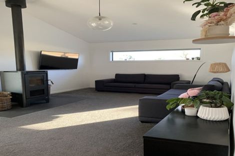 Photo of property in 274 Giles Road, Kaiapoi, 7692