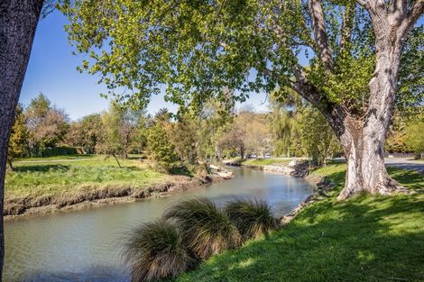 Photo of property in 338 Riverlaw Terrace, Saint Martins, Christchurch, 8022