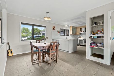 Photo of property in 334 Fitzgerald Road, Drury, 2577