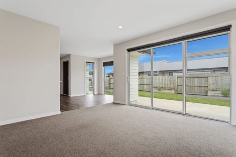 Photo of property in 32 Tiwhatiwha Crescent, Kawerau, 3127