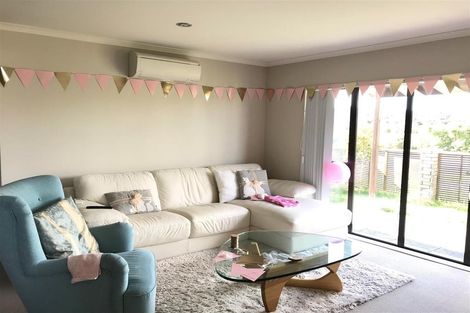 Photo of property in 18 Flintridge Drive, Flat Bush, Auckland, 2019