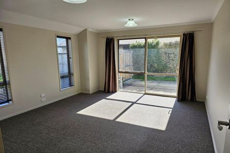 Photo of property in 85 Saint James Drive, Huntington, Hamilton, 3210