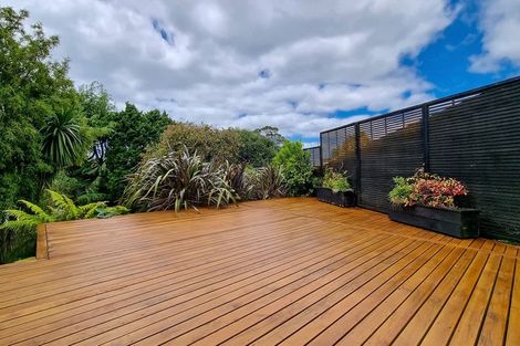 Photo of property in 431 Don Buck Road, Massey, Auckland, 0614
