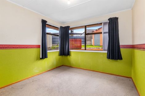Photo of property in 21 Mark Avenue, Paparangi, Wellington, 6037