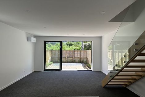 Photo of property in 175c Sutherland Road, Lyall Bay, Wellington, 6022