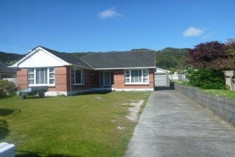 Photo of property in 79 Fraser Street, Wainuiomata, Lower Hutt, 5014
