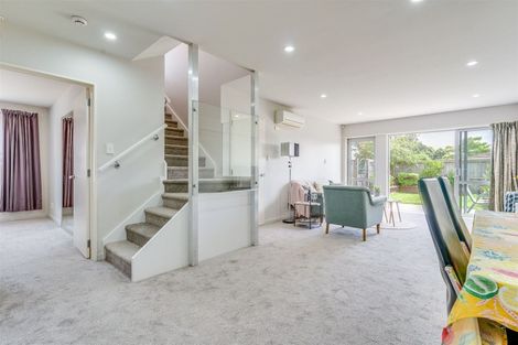Photo of property in 39a Lyndon Street, Riccarton, Christchurch, 8041