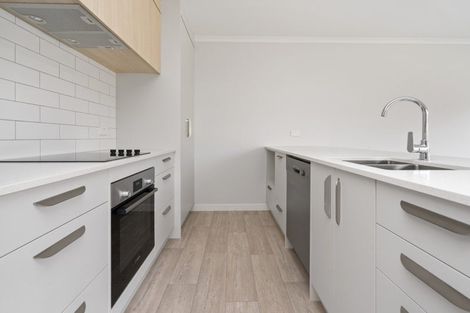 Photo of property in 18u8 Mahoe Street, Melville, Hamilton, 3206