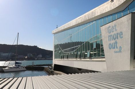 Photo of property in Fountain Court Flats, 48 Oriental Parade, Oriental Bay, Wellington, 6011
