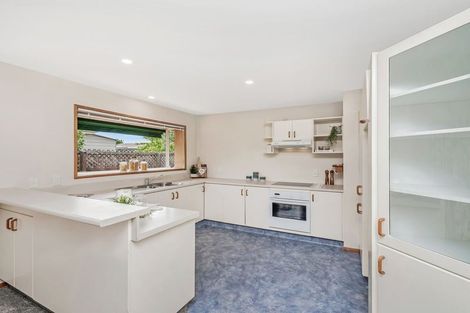 Photo of property in 128 Yaldhurst Road, Sockburn, Christchurch, 8042
