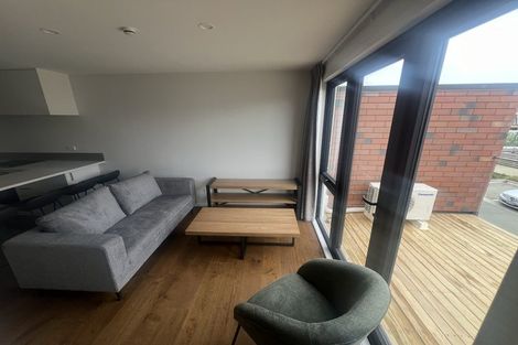 Photo of property in 14 Te Puketoka Lane, Mangere, 2022