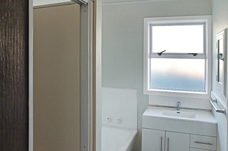 Photo of property in 31 Staveley Street, Avonhead, Christchurch, 8042