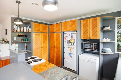 Photo of property in 79 Nash Parade, Foxton Beach, Foxton, 4815