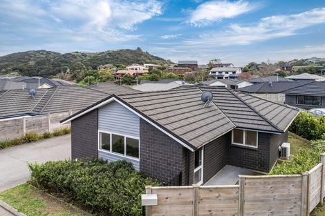 Photo of property in 33 Tradewinds Drive, Whitby, Porirua, 5024
