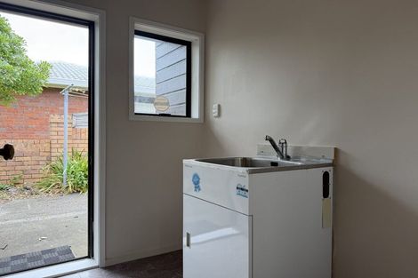 Photo of property in 10 Westpark Drive, West Harbour, Auckland, 0618