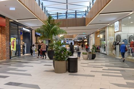 Photo of property in 17 Scoria Close, Pyes Pa, Tauranga, 3112