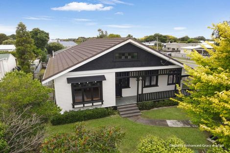 Photo of property in 13 East Street, Feilding, 4702