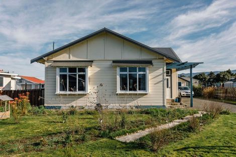 Photo of property in 267 High Street, Dannevirke, 4930