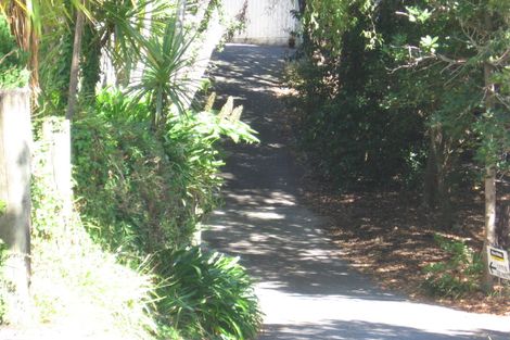 Photo of property in 2/68 Beulah Avenue, Rothesay Bay, Auckland, 0630