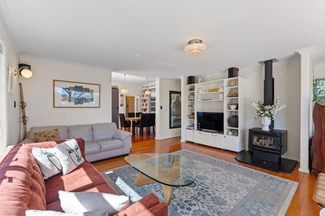 Photo of property in 48 Tiromoana Road, Raumati South, Paraparaumu, 5032