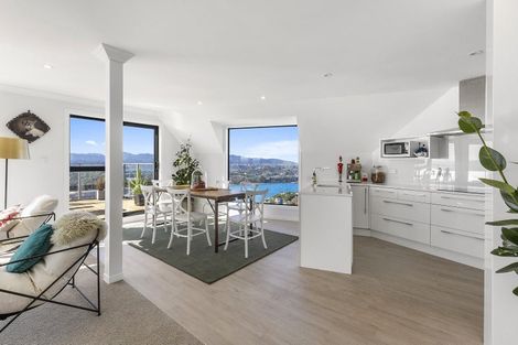Photo of property in 25u3 Thane Road, Roseneath, Wellington, 6011
