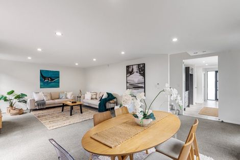 Photo of property in 14 Windfola Parkway, Takanini, 2112