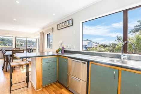 Photo of property in 3 Eclipse Lane, Whitby, Porirua, 5024
