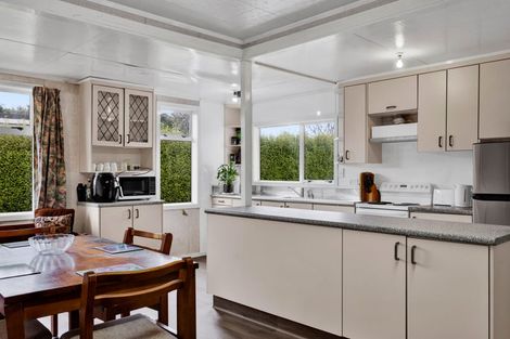 Photo of property in 25 Galt Street, Hawera, 4610