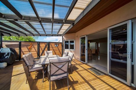 Photo of property in 19 Mccarthy Street, Hawera, 4610