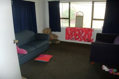 Photo of property in 13 Margaret Street, Levin, 5510