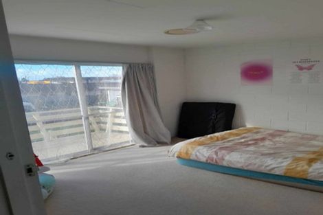 Photo of property in 6/209 Charles Street, Saint Leonards, Hastings, 4120