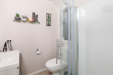 Photo of property in 142u4 Forest Lake Road, Forest Lake, Hamilton, 3200