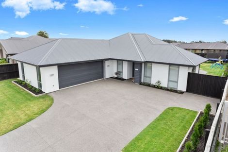 Photo of property in 7 Brockelbank Drive, Kaiapoi, 7630