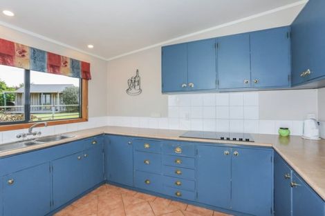 Photo of property in 37 Greenock Drive, Manukau Heads, Waiuku, 2684