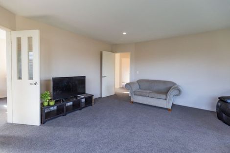 Photo of property in 11 Globe Bay Drive, Templeton, Christchurch, 8042