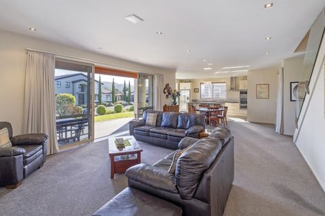 Photo of property in 22 Aquila Drive, Whitianga, 3510
