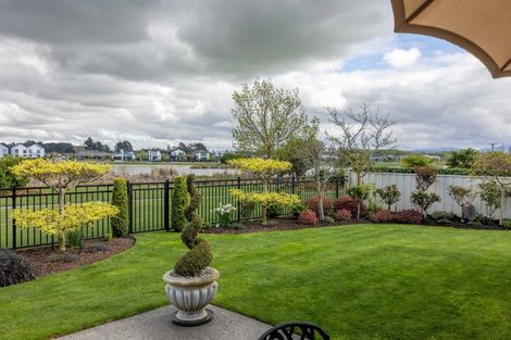 Photo of property in 51 The Esplanade, Pegasus, 7612