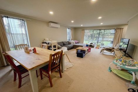 Photo of property in 16 Marengo Parkway, Takanini, 2112
